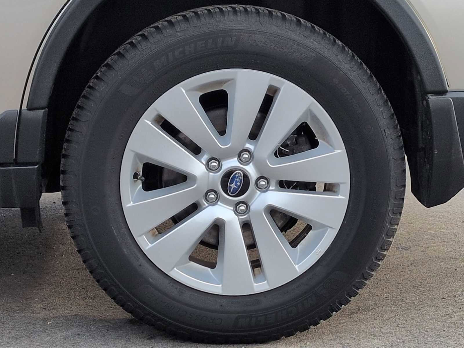 Used 2018 Subaru Outback 2.5i Premium w/ Protection Package #1 image 20