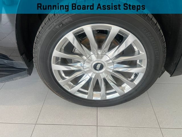 Used 2023 Cadillac Escalade Premium Luxury AWD/4WD image 14