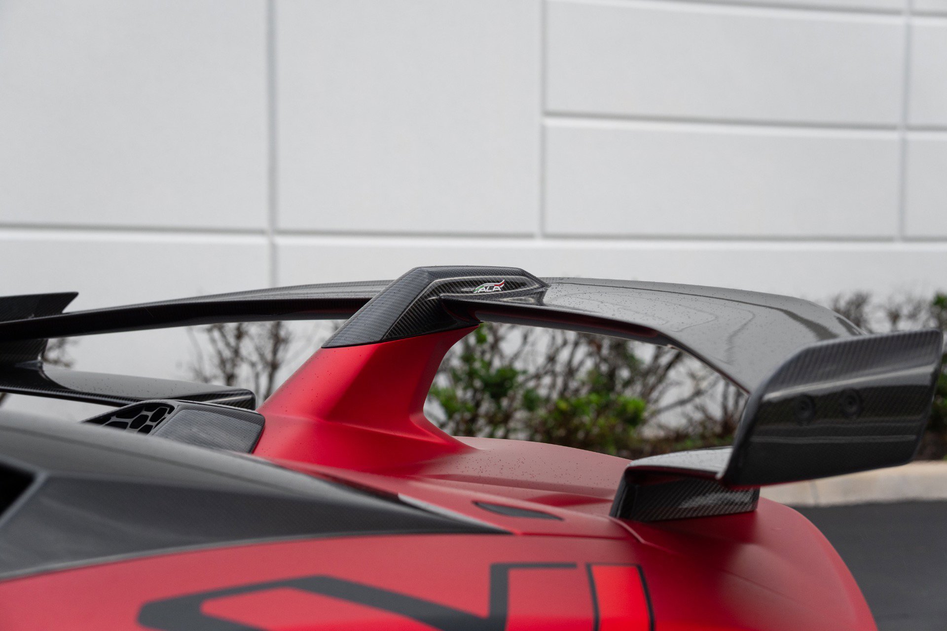 Used 2021 Lamborghini Aventador SVJ AWD/4WD image 43