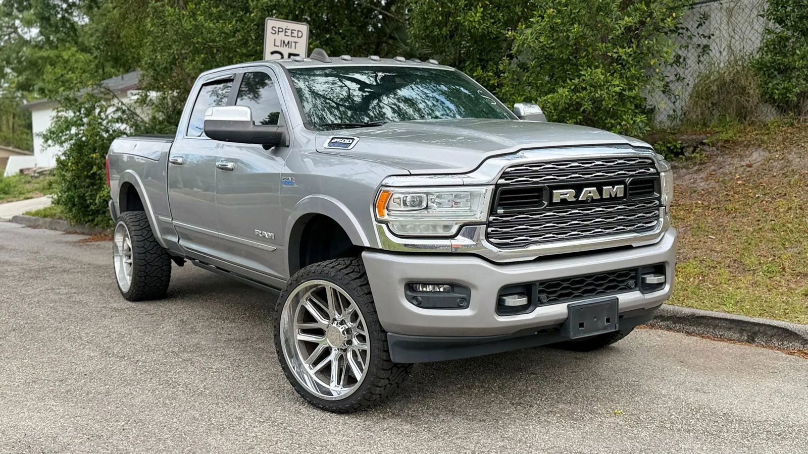 Used 2019 RAM 2500 Limited AWD/4WD image 20