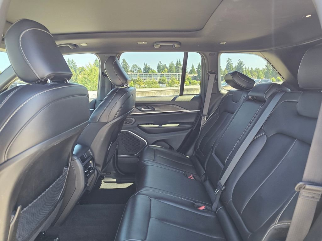 Used 2024 Jeep Grand Cherokee Limited 4xe image 19