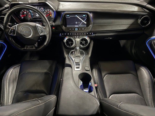 Used 2017 Chevrolet Camaro SS image 17