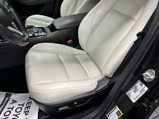 Used 2020 MAZDA CX-30 Premium image 15