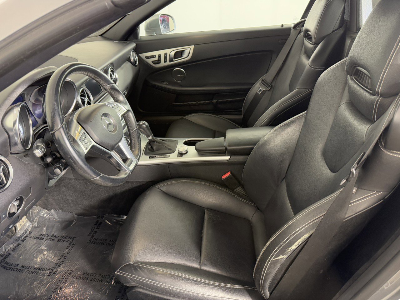 Used 2014 Mercedes-Benz SLK 250 image 16