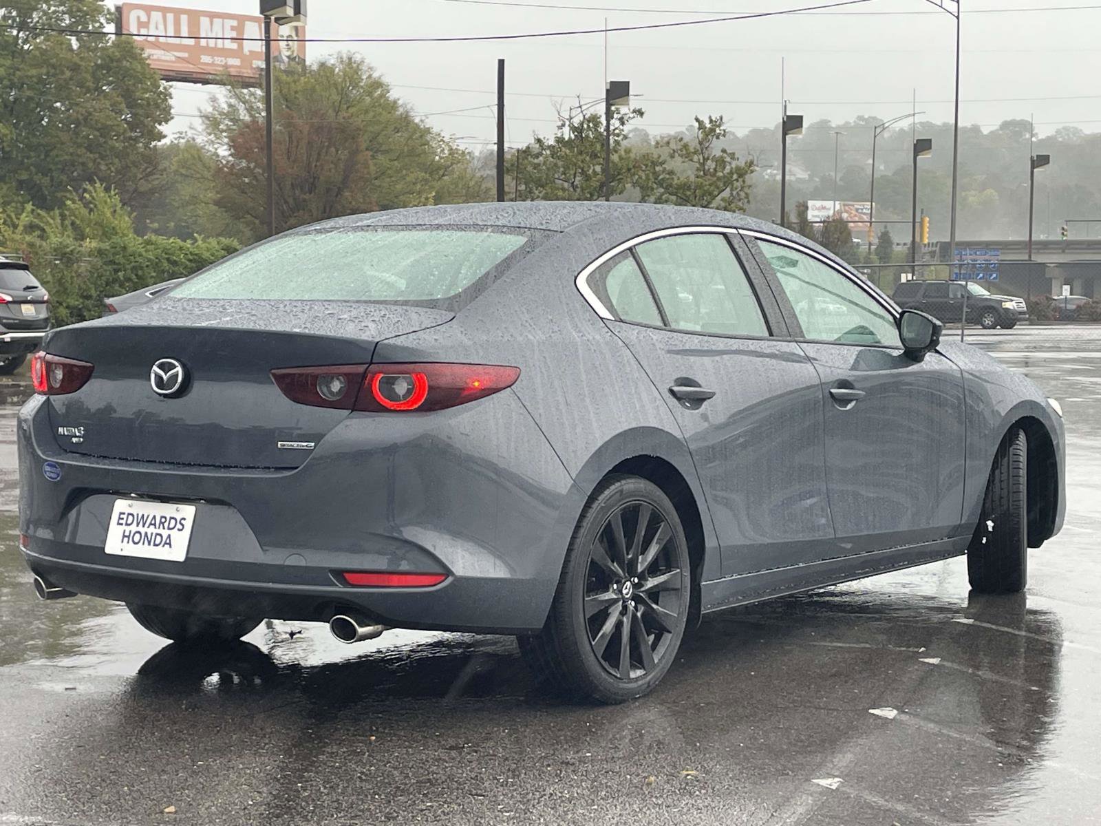 Used 2024 MAZDA MAZDA3 s image 21