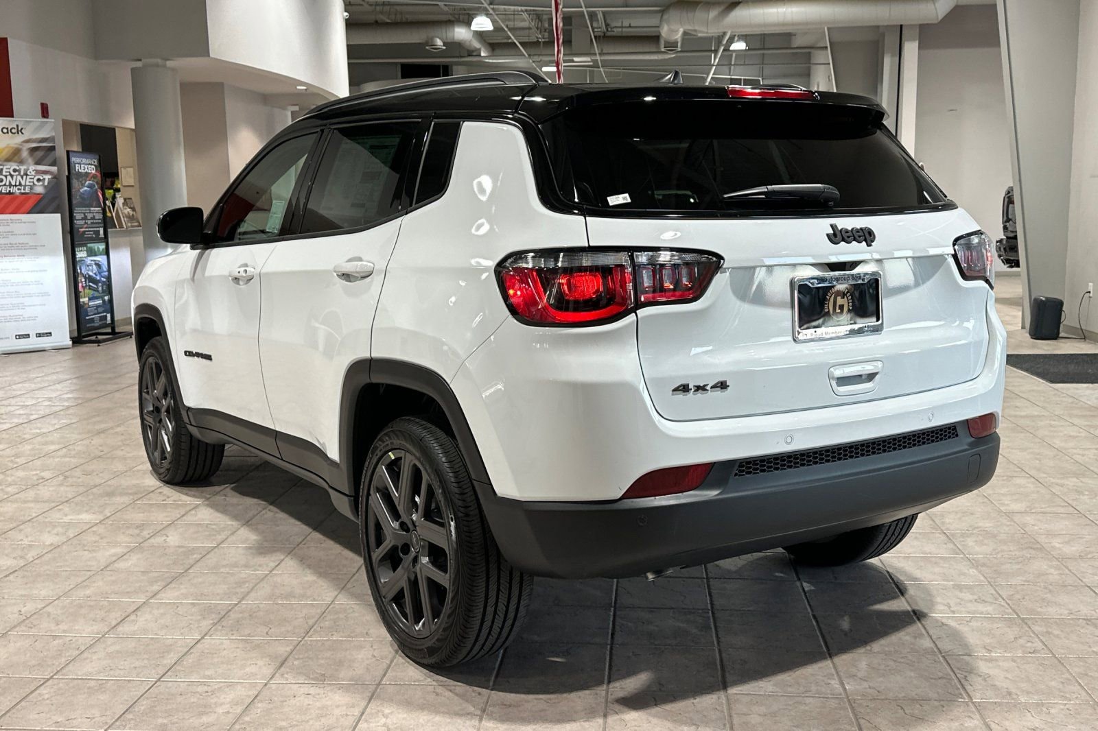 New 2026 Jeep Compass Limited AWD/4WD image 4
