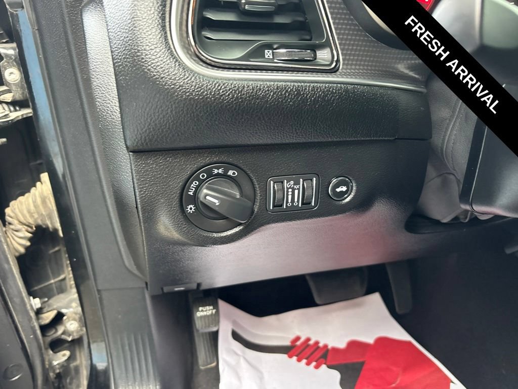 Used 2019 Dodge Challenger SRT Hellcat Redeye RWD image 10