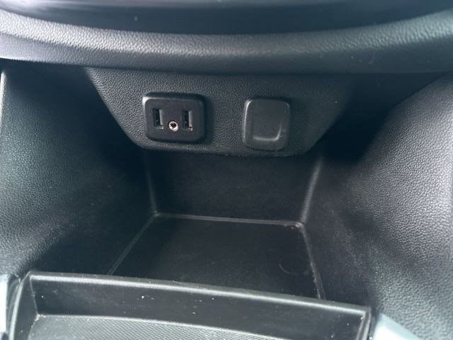 Used 2019 Chevrolet Traverse LS image 25