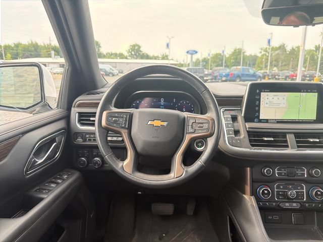 Used 2023 Chevrolet Suburban High Country AWD/4WD image 25