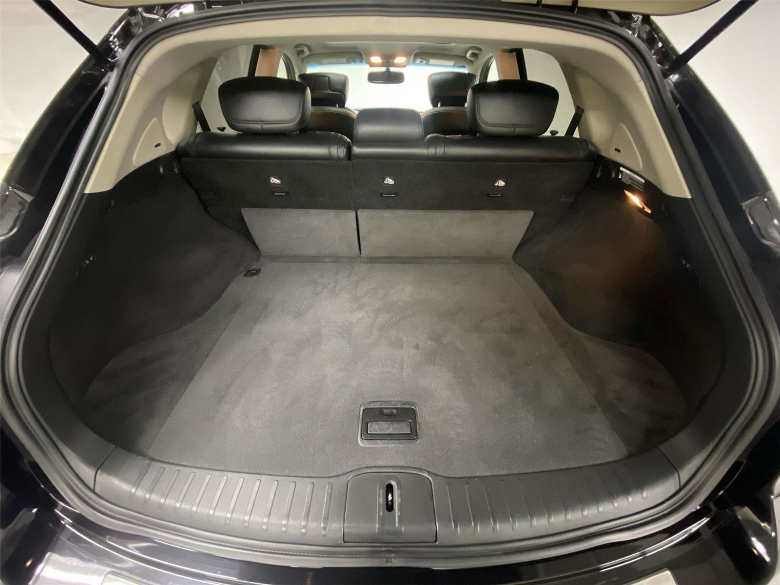 Used 2015 INFINITI QX50 Journey image 25