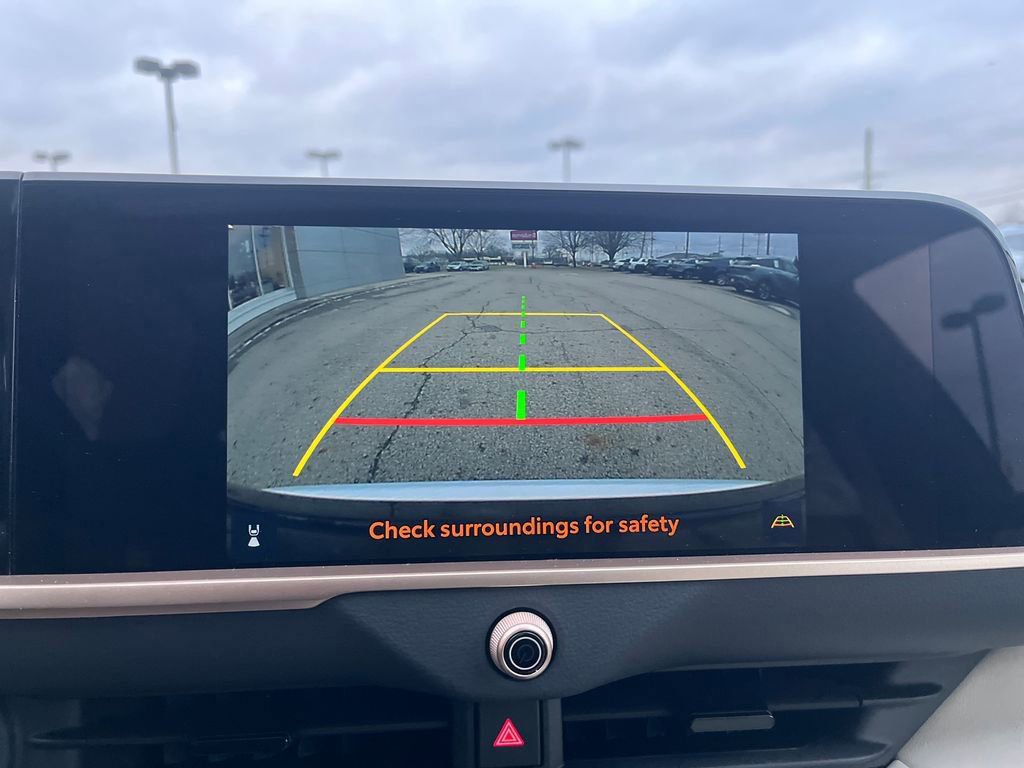 Certified 2025 Toyota Crown Limited image 20