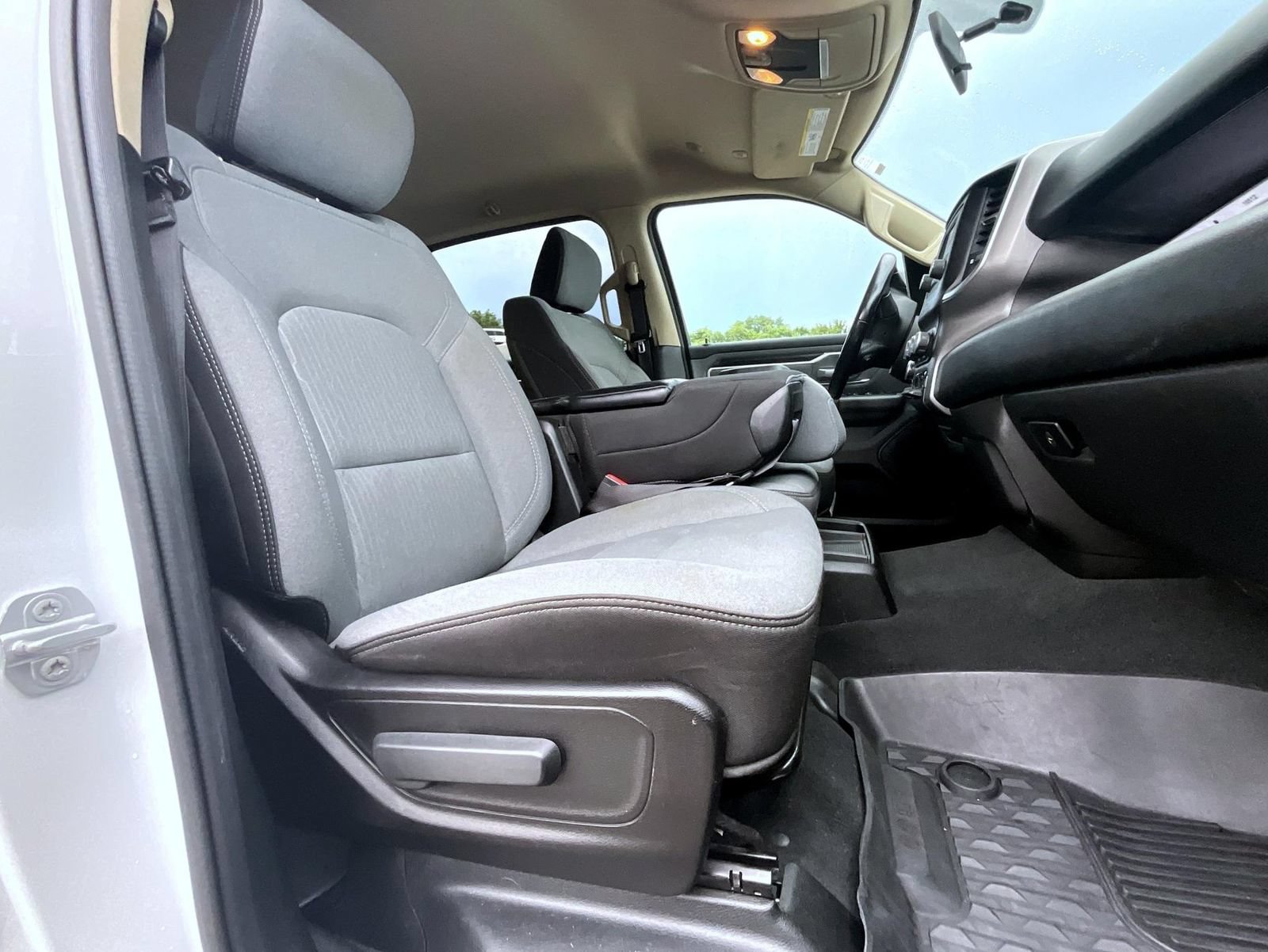 Used 2019 RAM 1500 Big Horn w/ Trailer Tow Group AWD/4WD image 17