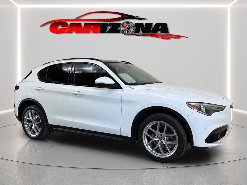 Used 2019 Alfa Romeo Stelvio Ti Sport w/ Quick Order Package 22S Sport AWD/4WD image 4