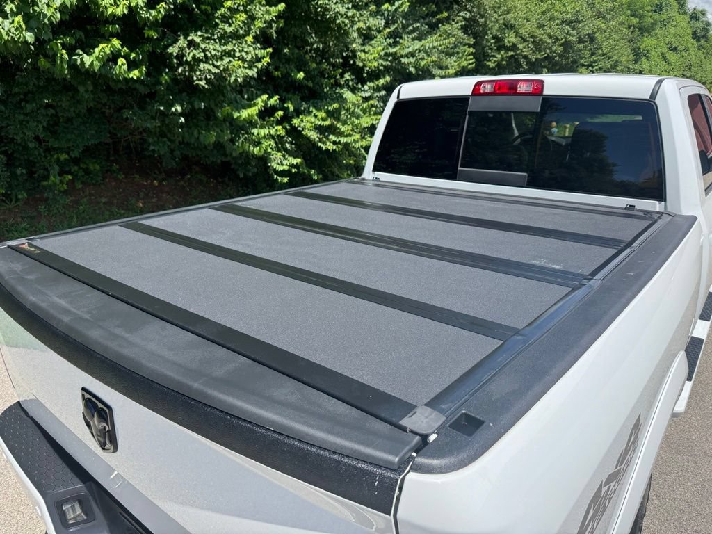Used 2018 RAM 2500 Laramie w/ Sport Appearance Group AWD/4WD image 8
