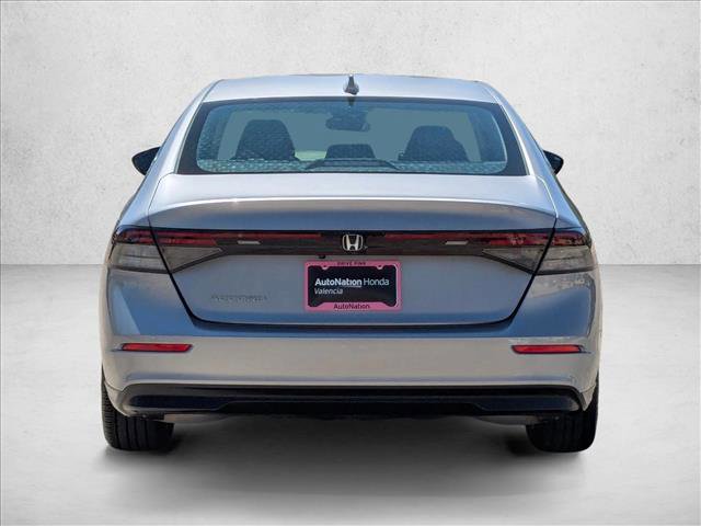 Used 2023 Honda Accord EX image 7