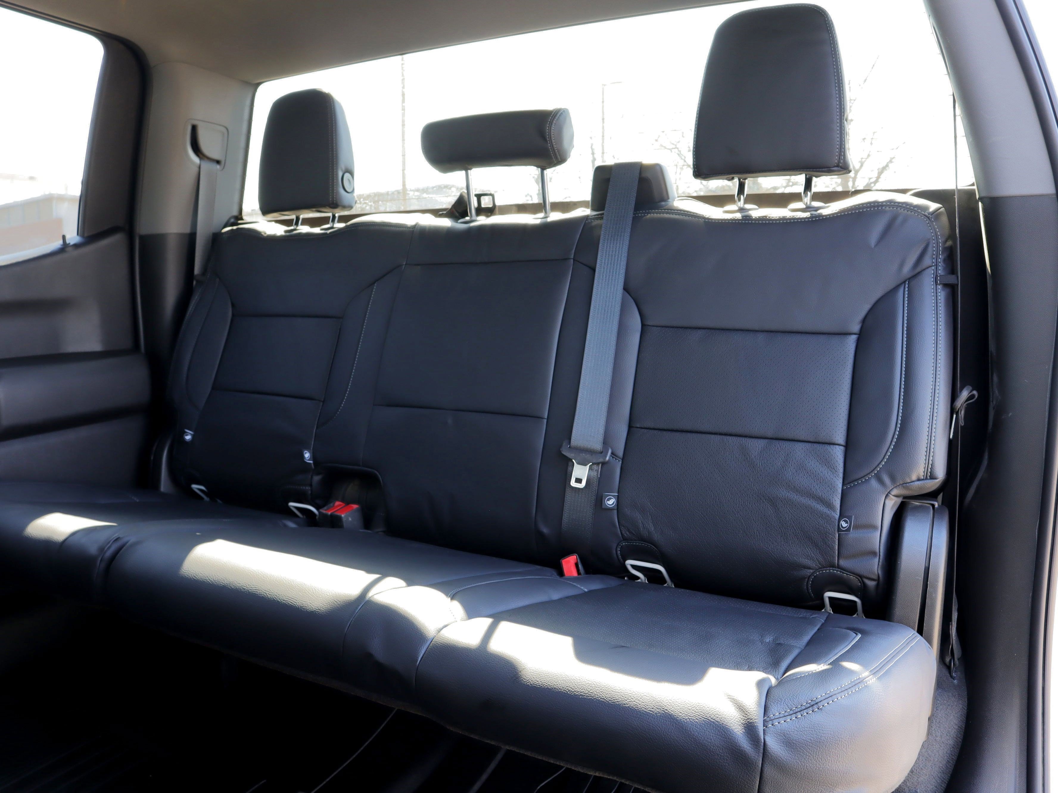 Used 2022 Chevrolet Silverado 1500 W/T w/ WT Value Package image 9