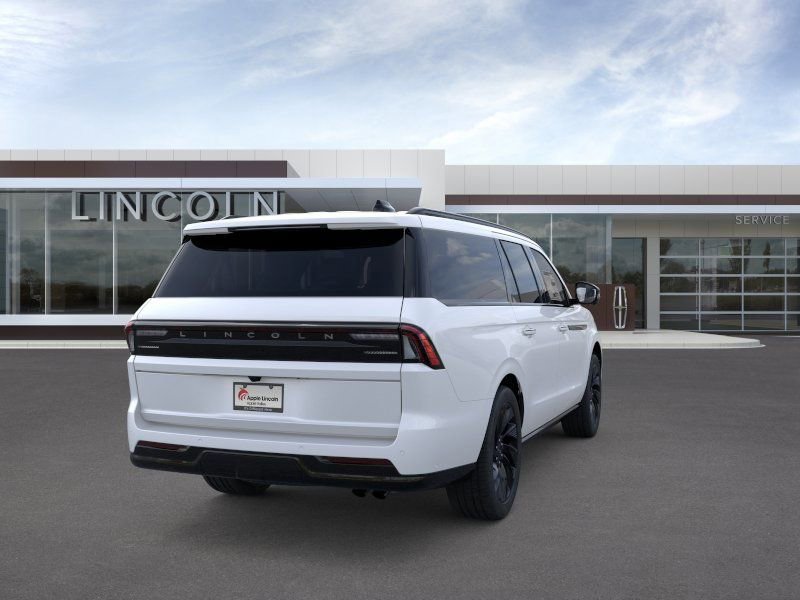 New 2026 Lincoln Navigator L Reserve AWD/4WD image 9