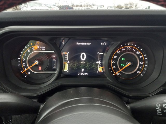 Used 2024 Jeep Wrangler Unlimited Rubicon w/ XTREMEE 35" Tire Package image 16