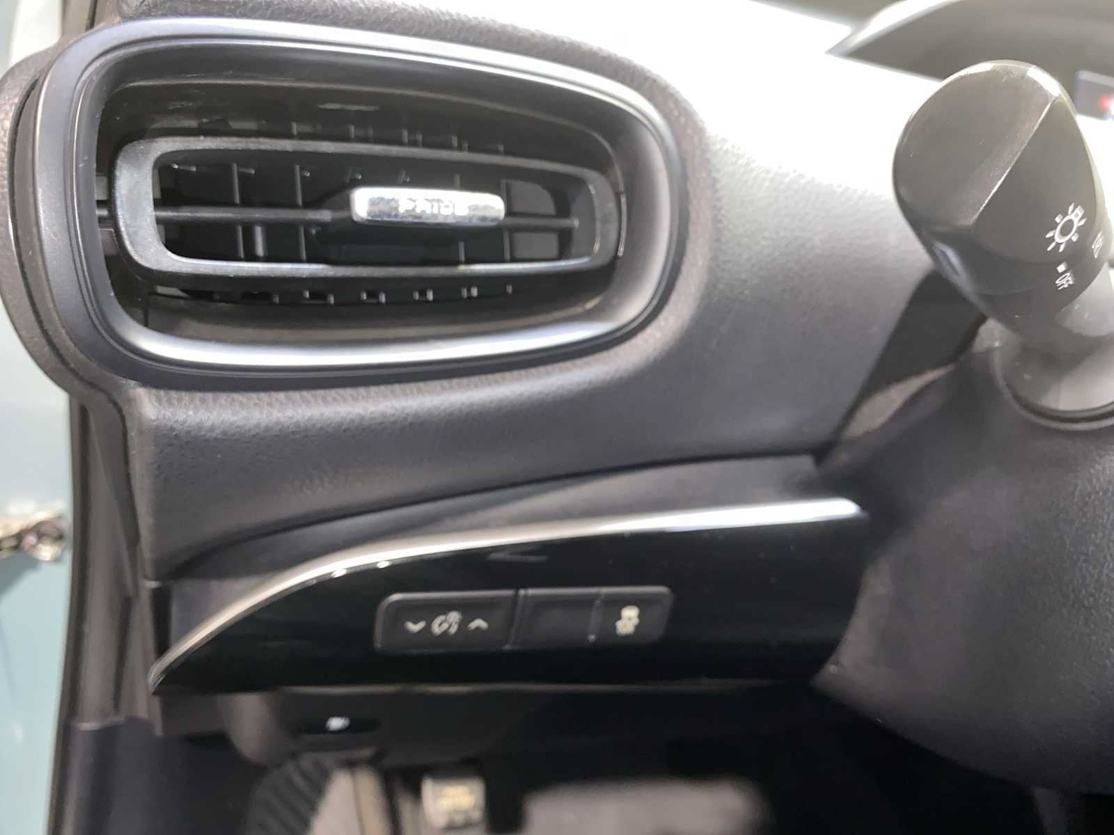 Used 2016 Toyota Prius Two FWD image 24