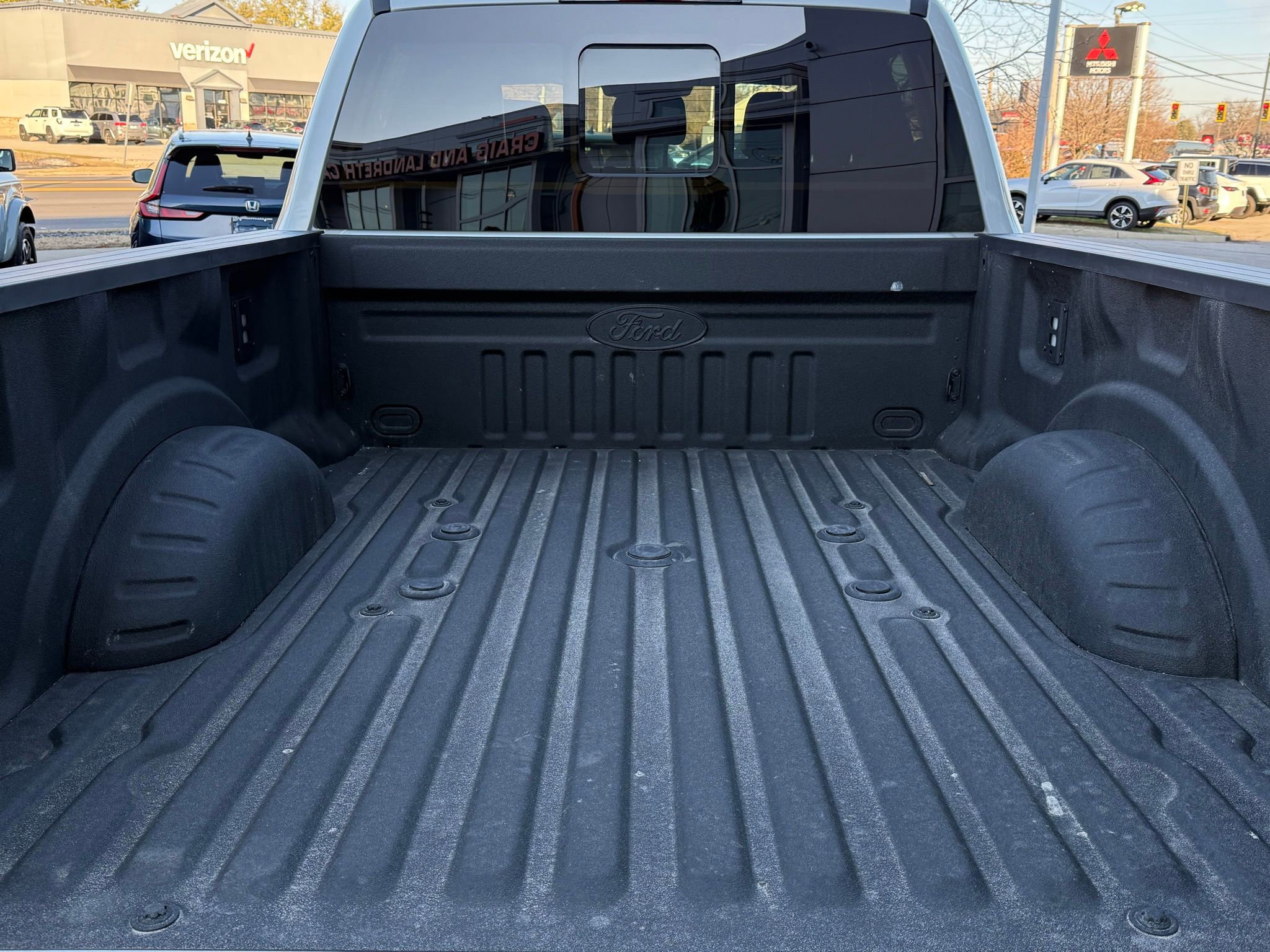 Used 2025 Ford F250 Platinum image 13