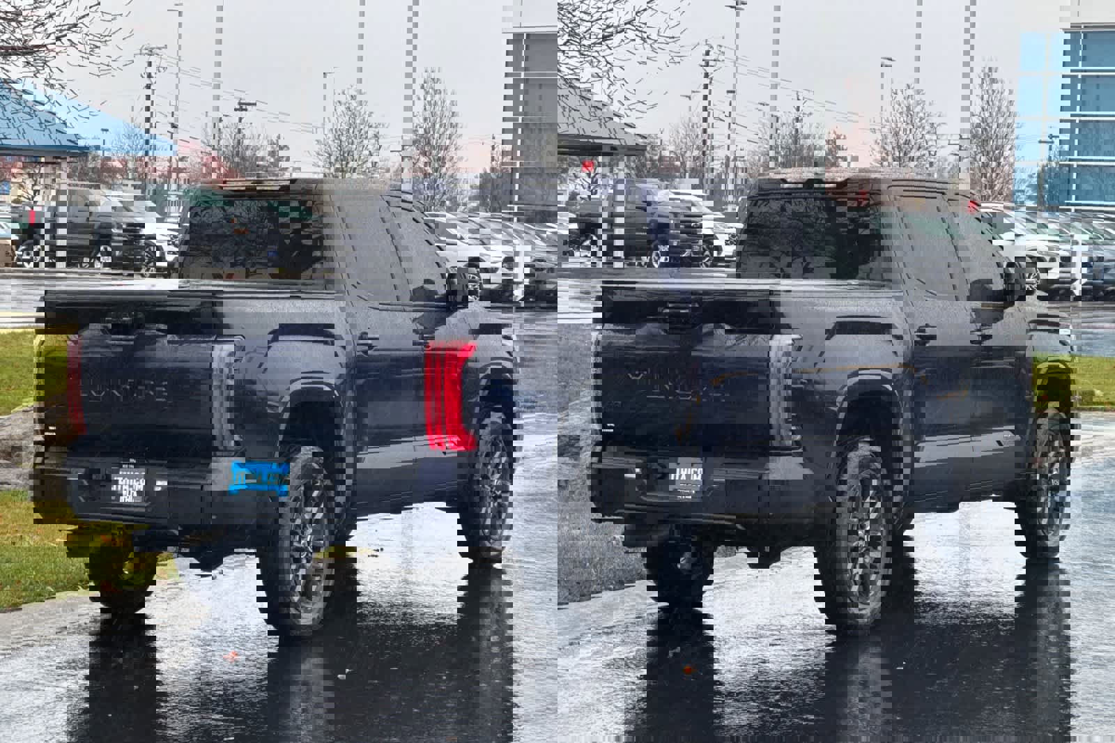 Used 2024 Toyota Tundra Platinum video 2