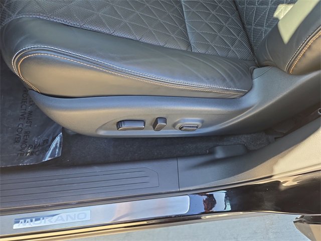 Certified 2024 Nissan Murano Platinum w/ Cargo Package image 32