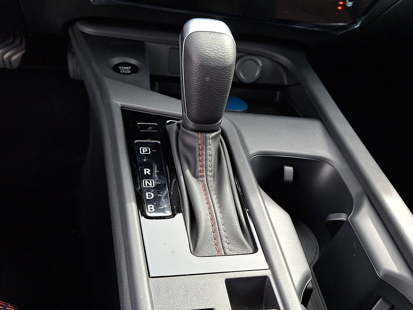 New 2027 Nissan Sentra SR w/ SR All Weather Package FWD image 10