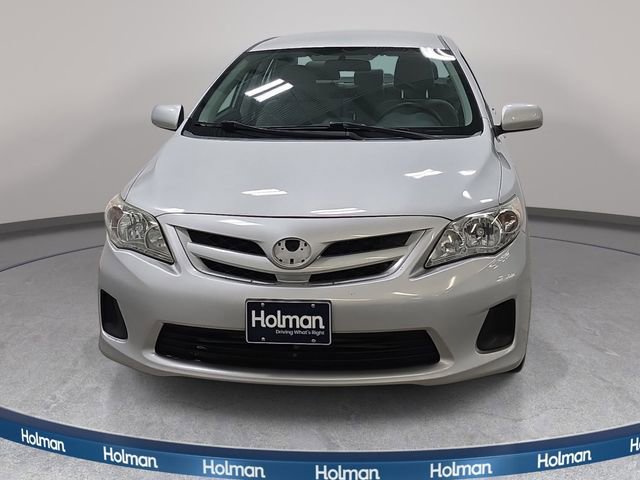 Used 2012 Toyota Corolla LE FWD image 3