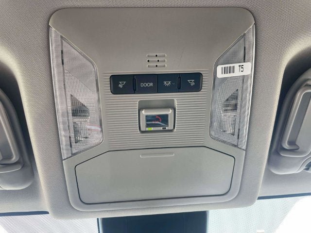 Certified 2025 Toyota RAV4 XLE AWD/4WD image 33