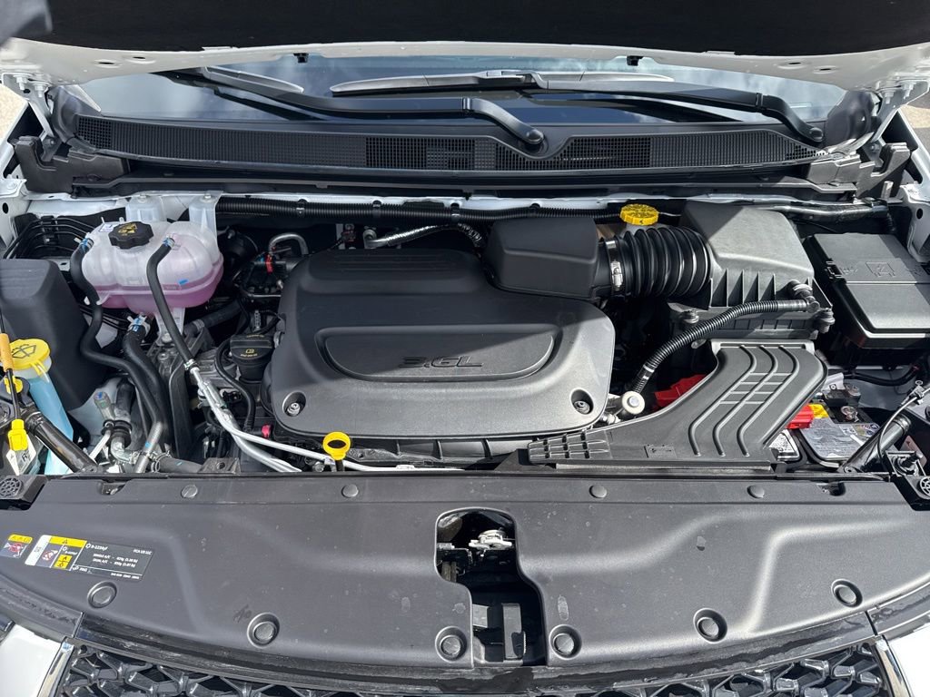 New 2026 Chrysler Pacifica Select FWD image 28