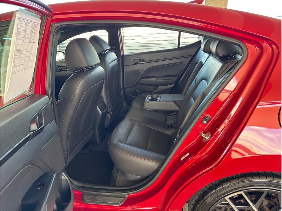Used 2019 Hyundai Elantra Sport w/ Cargo Package image 11