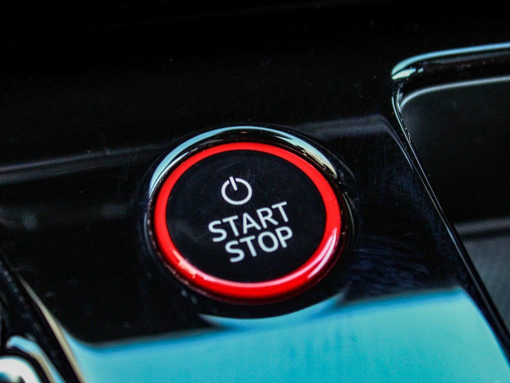 Used 2024 Audi e-tron GT Premium Plus image 32