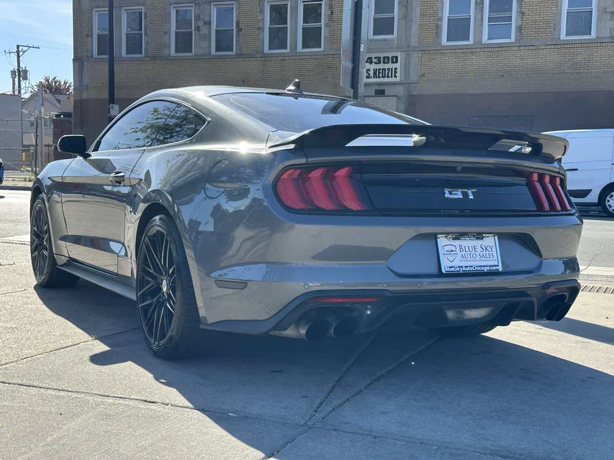 Used 2022 Ford Mustang GT Premium RWD image 8