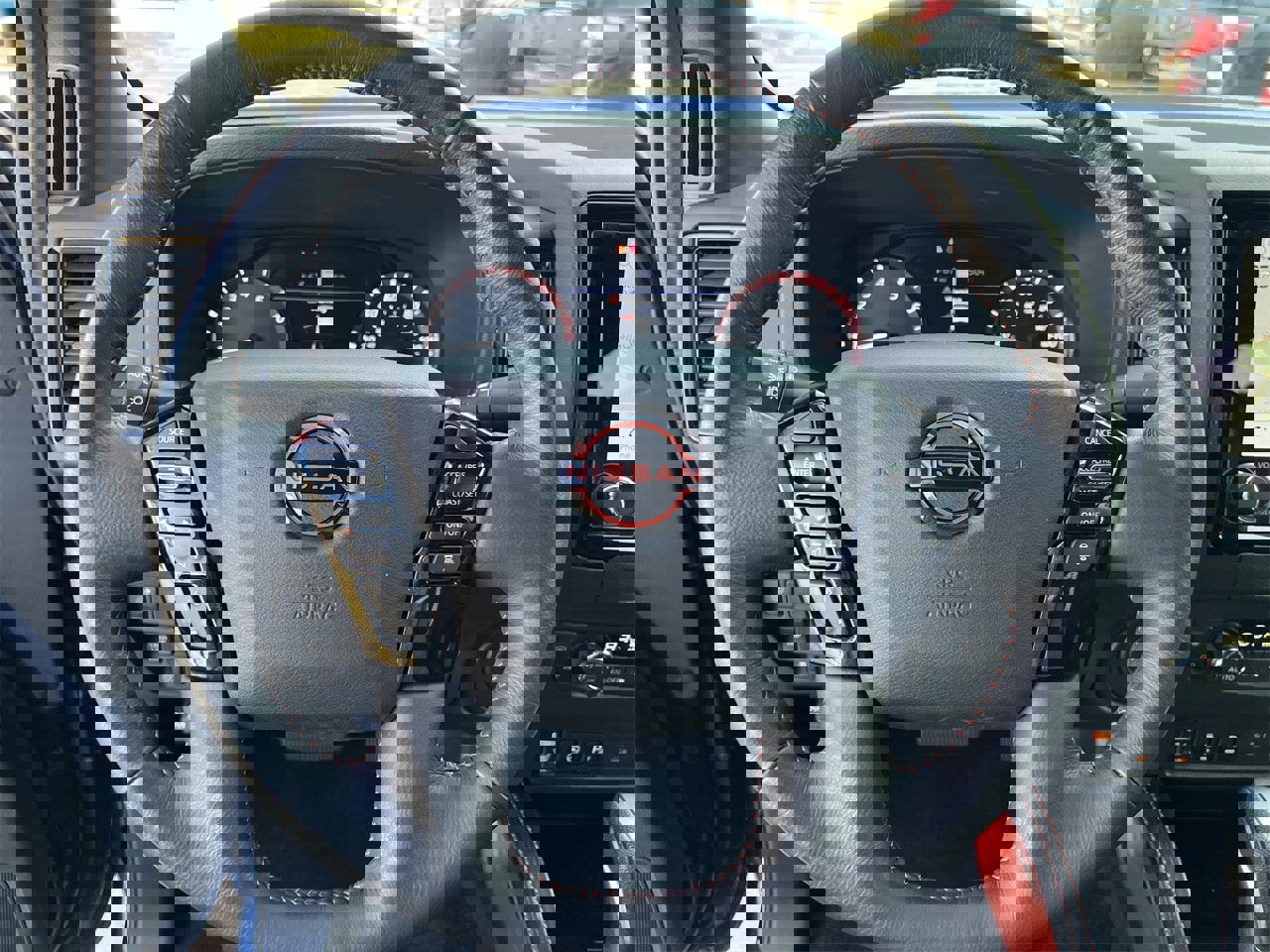 Certified 2023 Nissan Frontier Pro-X w/ Pro-X Premium Package image 11