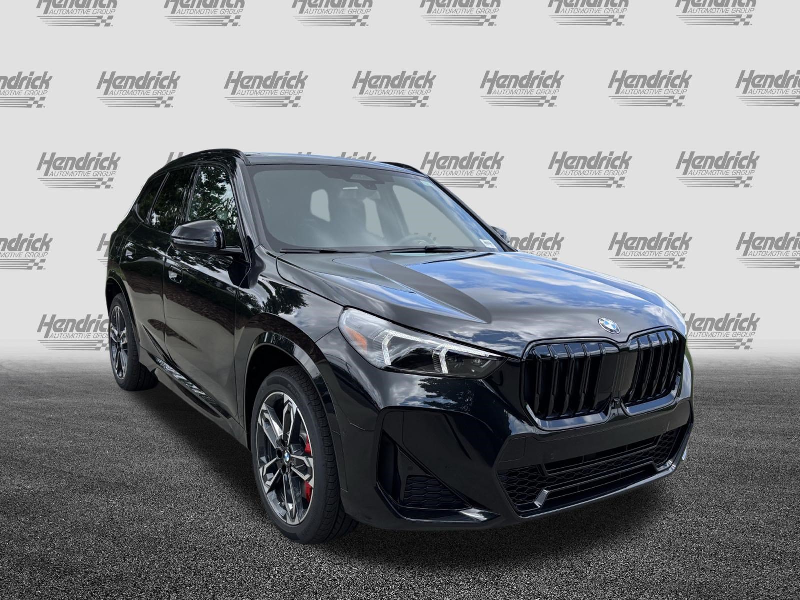 New 2026 BMW X1 xDrive28i w/ Technology Package AWD/4WD image 2