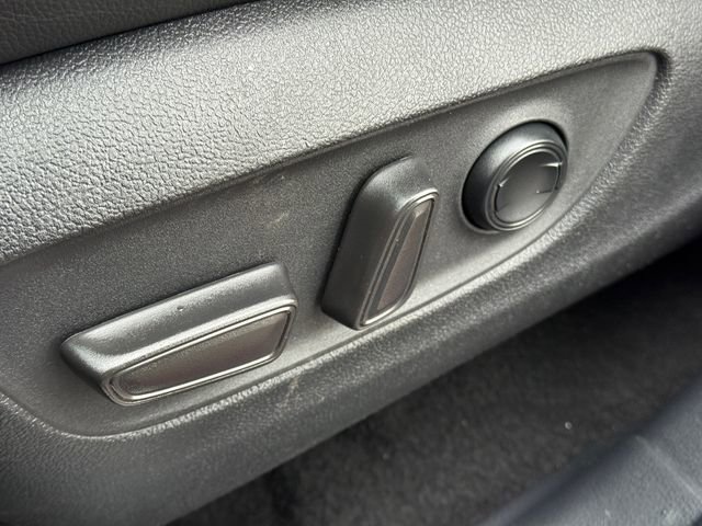 Certified 2021 Toyota Highlander Limited image 31