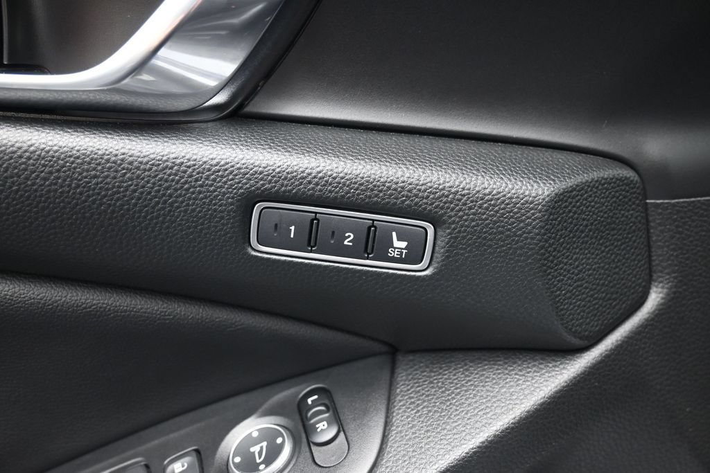 Used 2021 Honda Accord Touring image 20