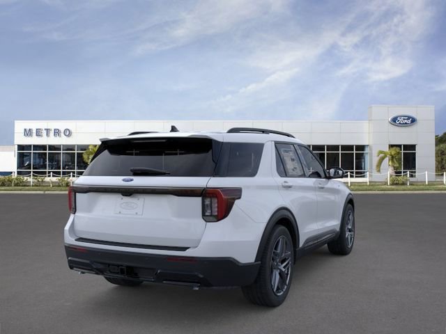 New 2026 Ford Explorer ST-Line w/ ST-Line Street Pack RWD image 8