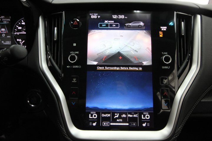 Used 2022 Subaru Outback Premium image 17