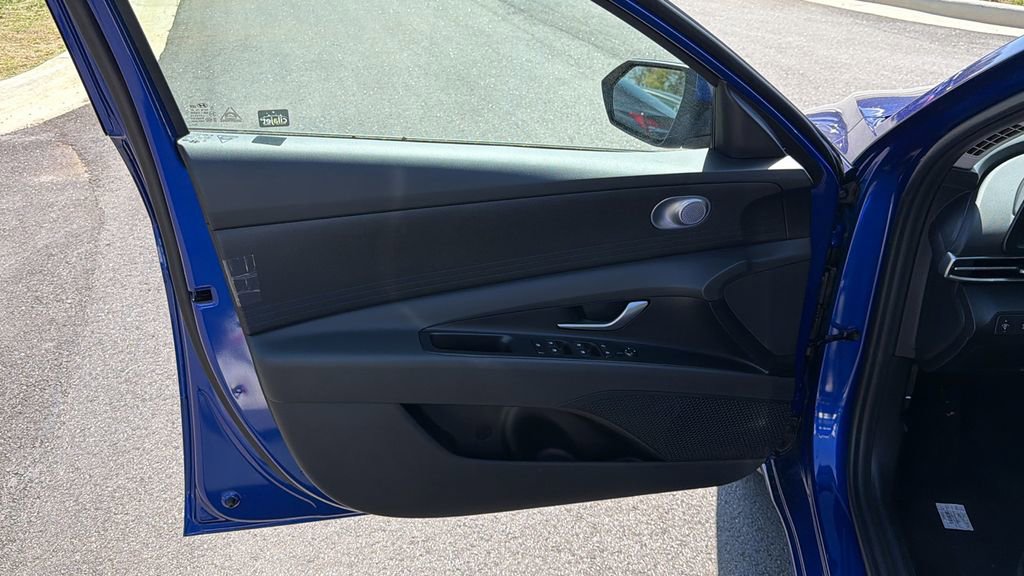 New 2026 Hyundai Elantra SE image 10