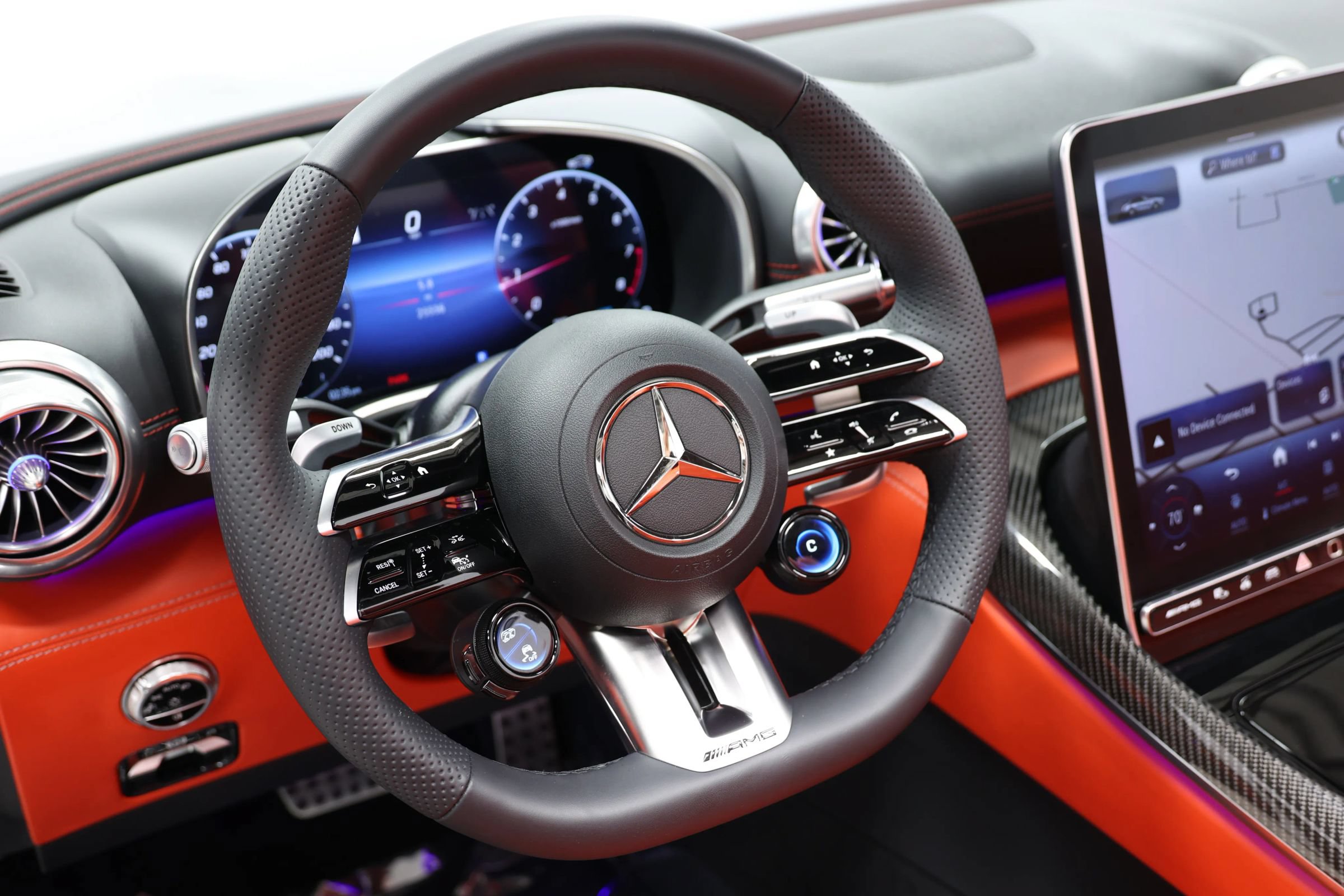 Used 2023 Mercedes-Benz SL 43 AMG image 29