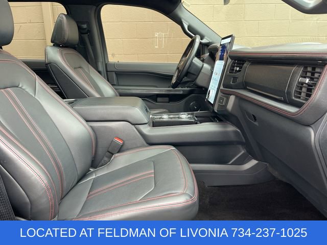 Used 2022 Ford Expedition Limited image 29