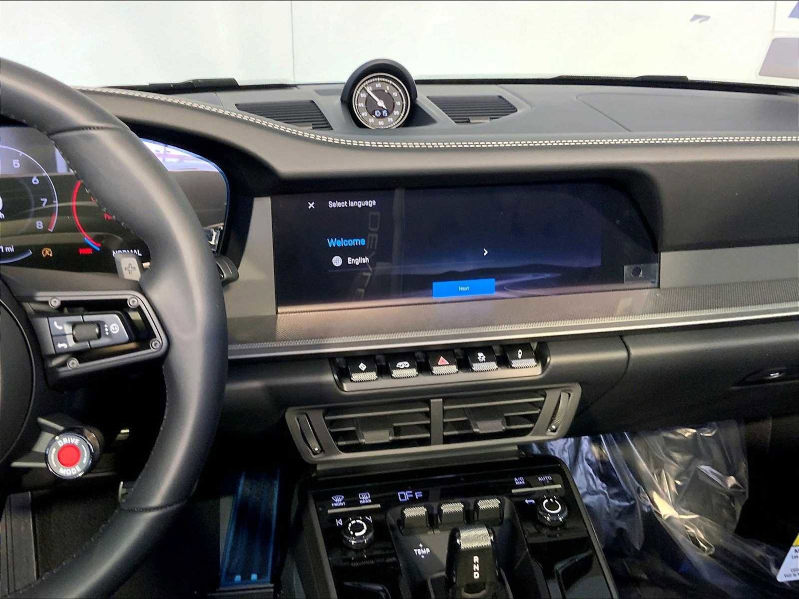 New 2026 Porsche 911 Carrera RWD image 15