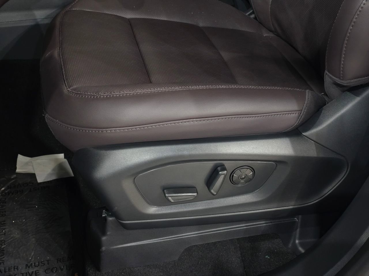 New 2026 Ford Explorer Platinum image 22