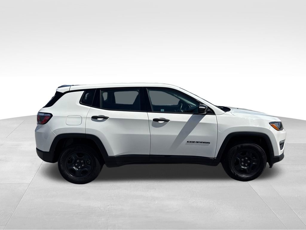 Used 2018 Jeep Compass Sport image 7