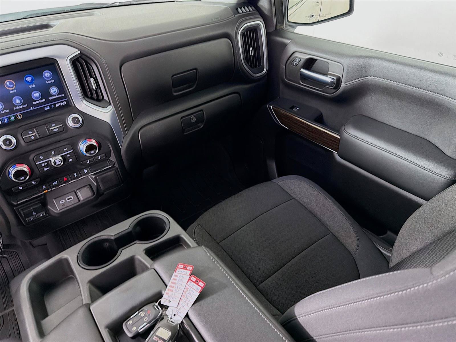 Used 2020 GMC Sierra 1500 SLE w/ SLE Value Package AWD/4WD image 27