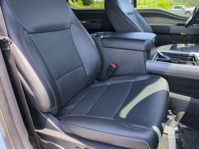 Used 2023 Ford F250 Lariat w/ Lariat Ultimate Package AWD/4WD image 34