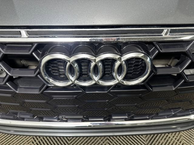 Used 2022 Audi A5 2.0T Premium image 9