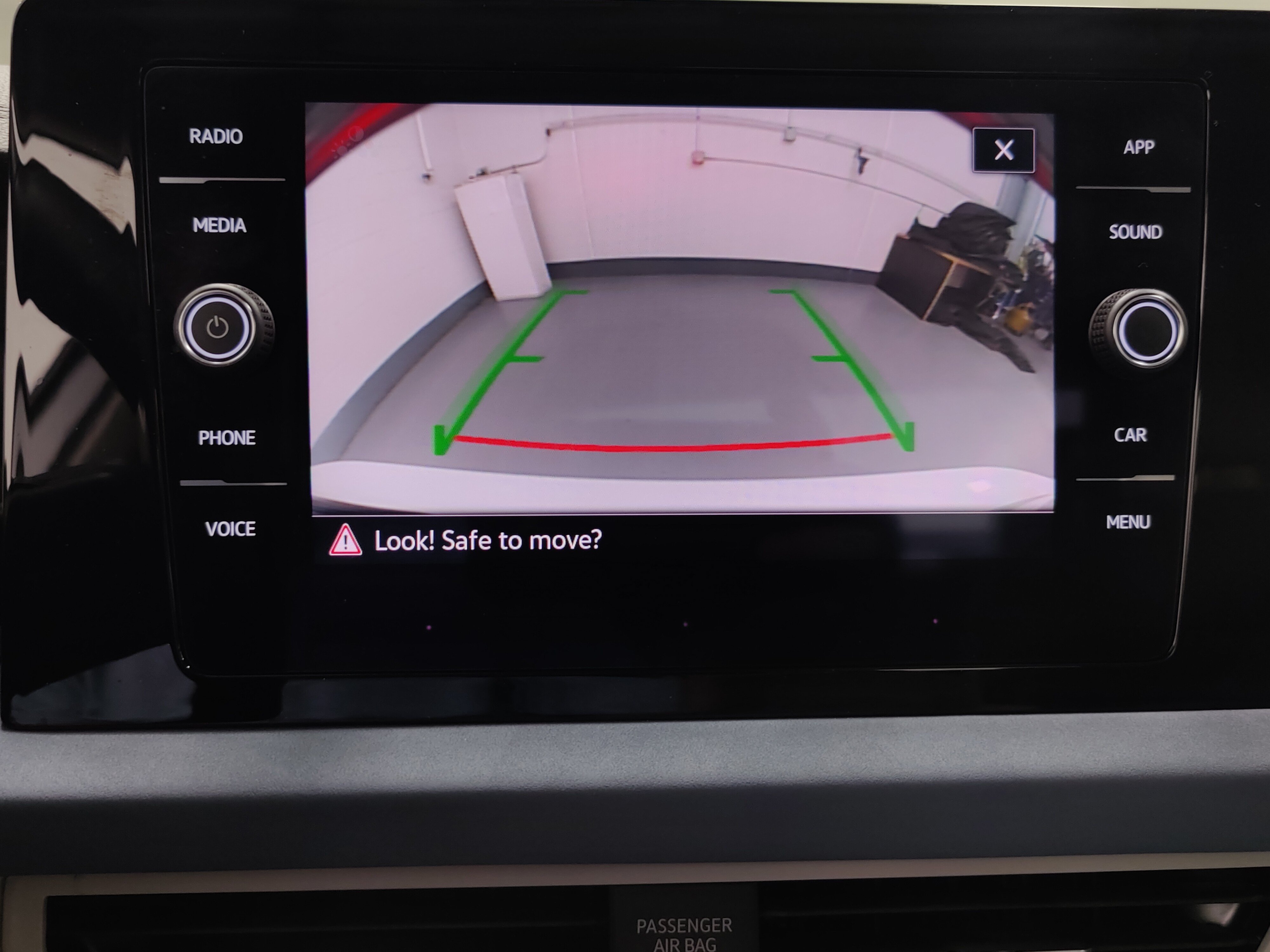 Used 2026 Volkswagen Jetta SE FWD image 19