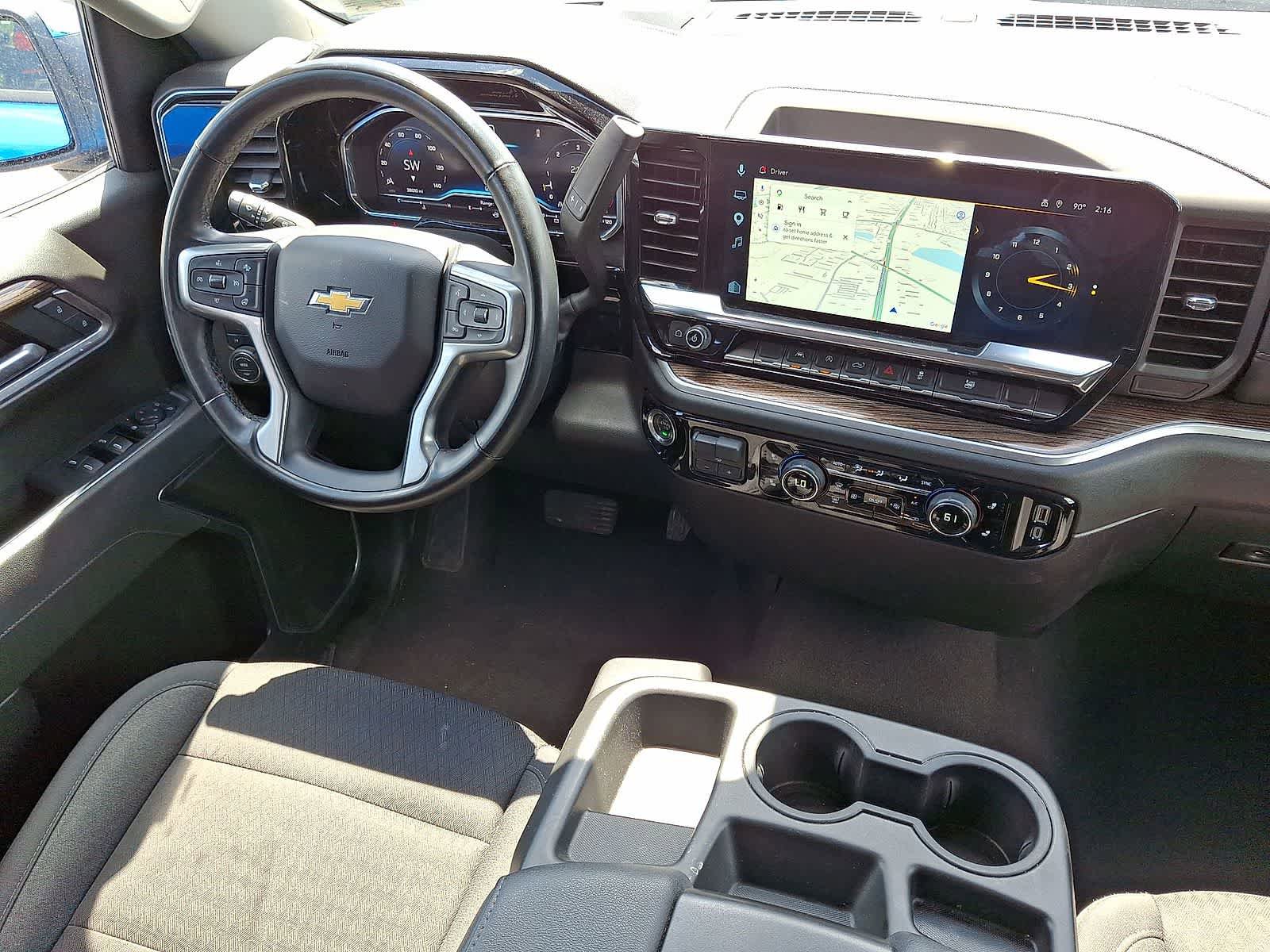 Used 2025 Chevrolet Silverado 1500 LT AWD/4WD image 10